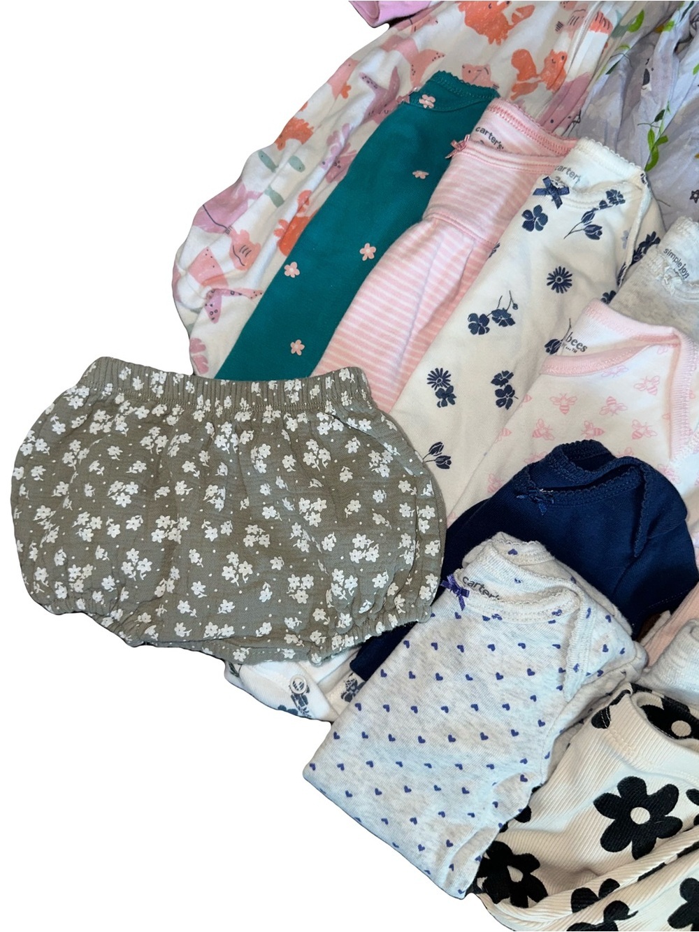 16 Pc Bundle Assorted Baby Clothes PJs One Piece Zippies Bloomers Bamboo 0-3M - Picture 3 of 6